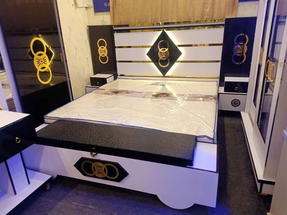 Royal Gold Luxury Bedroom Set