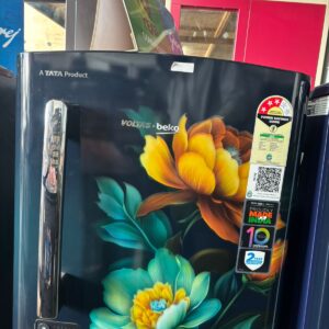 Voltas 3 Star Single Door Refrigerator – 10 Year Compressor Warranty